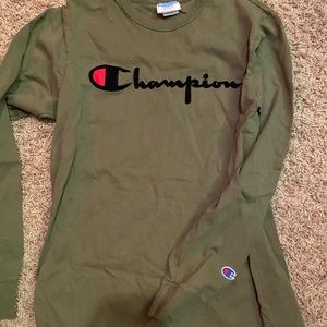 Olive Champion long sleeve